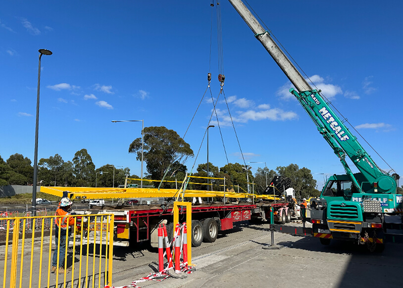 commercial fencing company